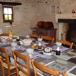 Les Chenets Bed & Breakfast