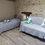 Les Chenets Bed & Breakfast Chenay (Deux-Sevres)