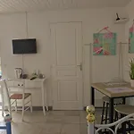 Les Chenets Bed & Breakfast Chenay (Deux-Sevres)