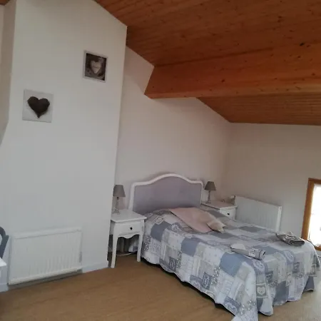 Les Chenets Bed & Breakfast