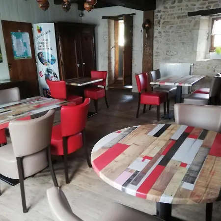 Les Chenets 3* Chenay (Deux-Sevres)