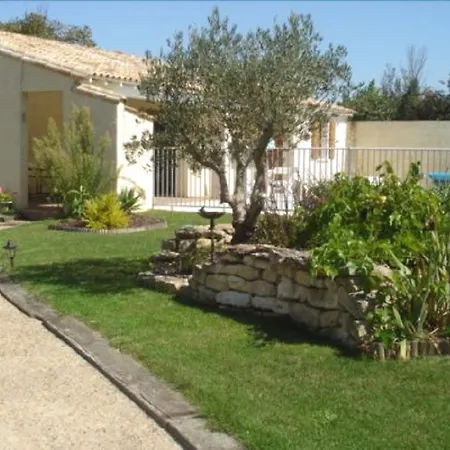 Les Chenets Bed & Breakfast