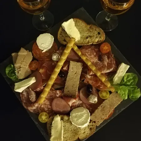 Les Chenets Bed & Breakfast Chenay (Deux-Sevres)