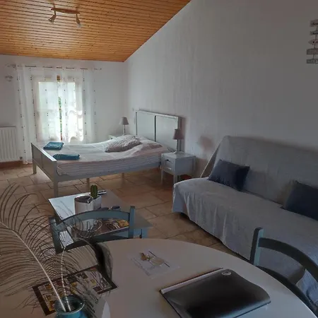 Bed and Breakfast Les Chenets 3*