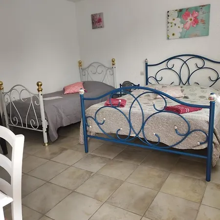 Bed and Breakfast Les Chenets Chenay (Deux-Sevres)