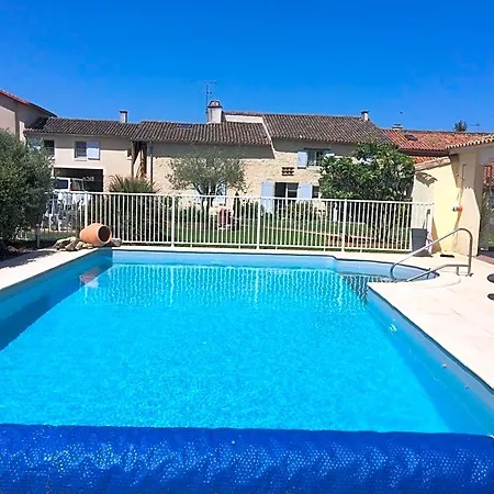 Les Chenets Bed & Breakfast