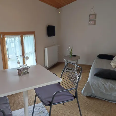 Les Chenets Bed & Breakfast