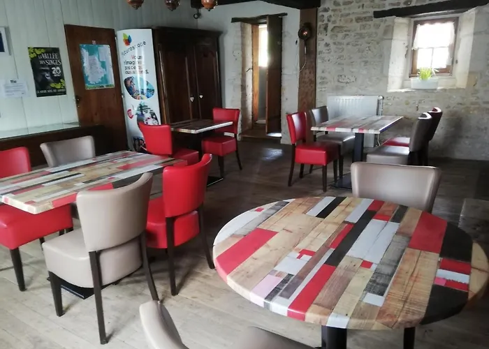 Les Chenets 3* Chenay (Deux-Sevres)