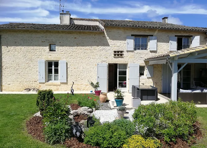 Les Chenets Bed & Breakfast